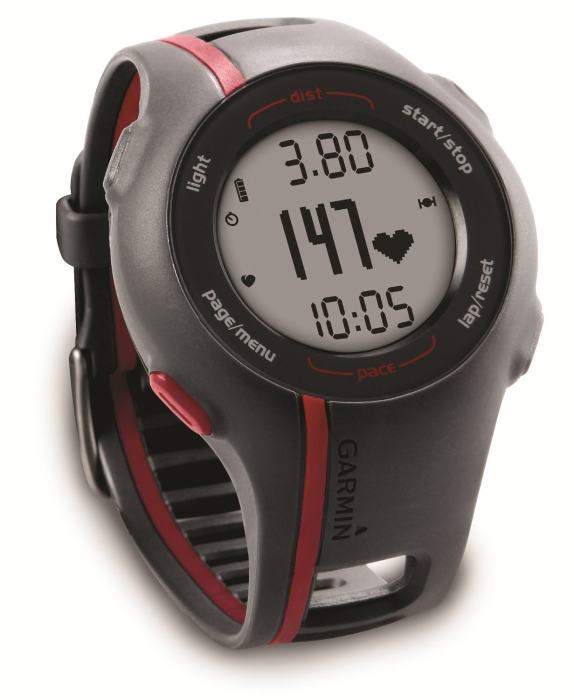 When not in power saving mode, the Forerunner 110 displays a range of information relating to your current workout