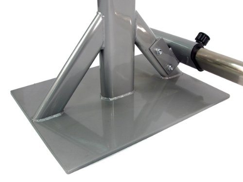 A heavy duty stabilizer bar can be used to join the two squat stands for added safety and stability