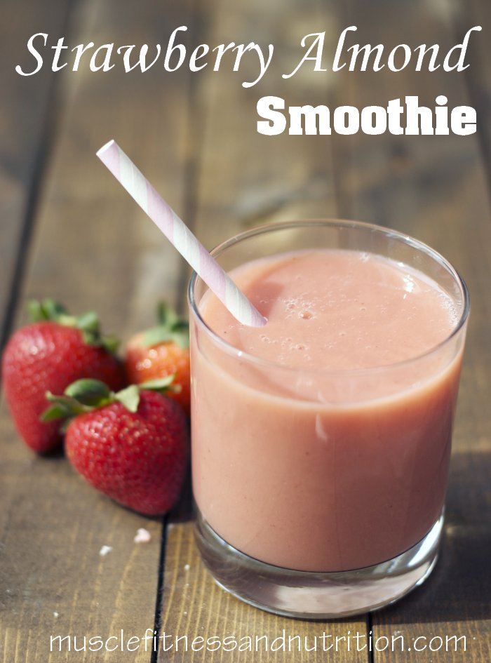 Paleo Strawberry and Almond Milk Smoothie